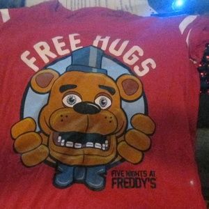 Free Hugs Five nights at feddys tee